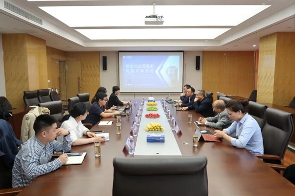 北京中水新华灌排技术有限公司专家组一行莅临我司调研考察